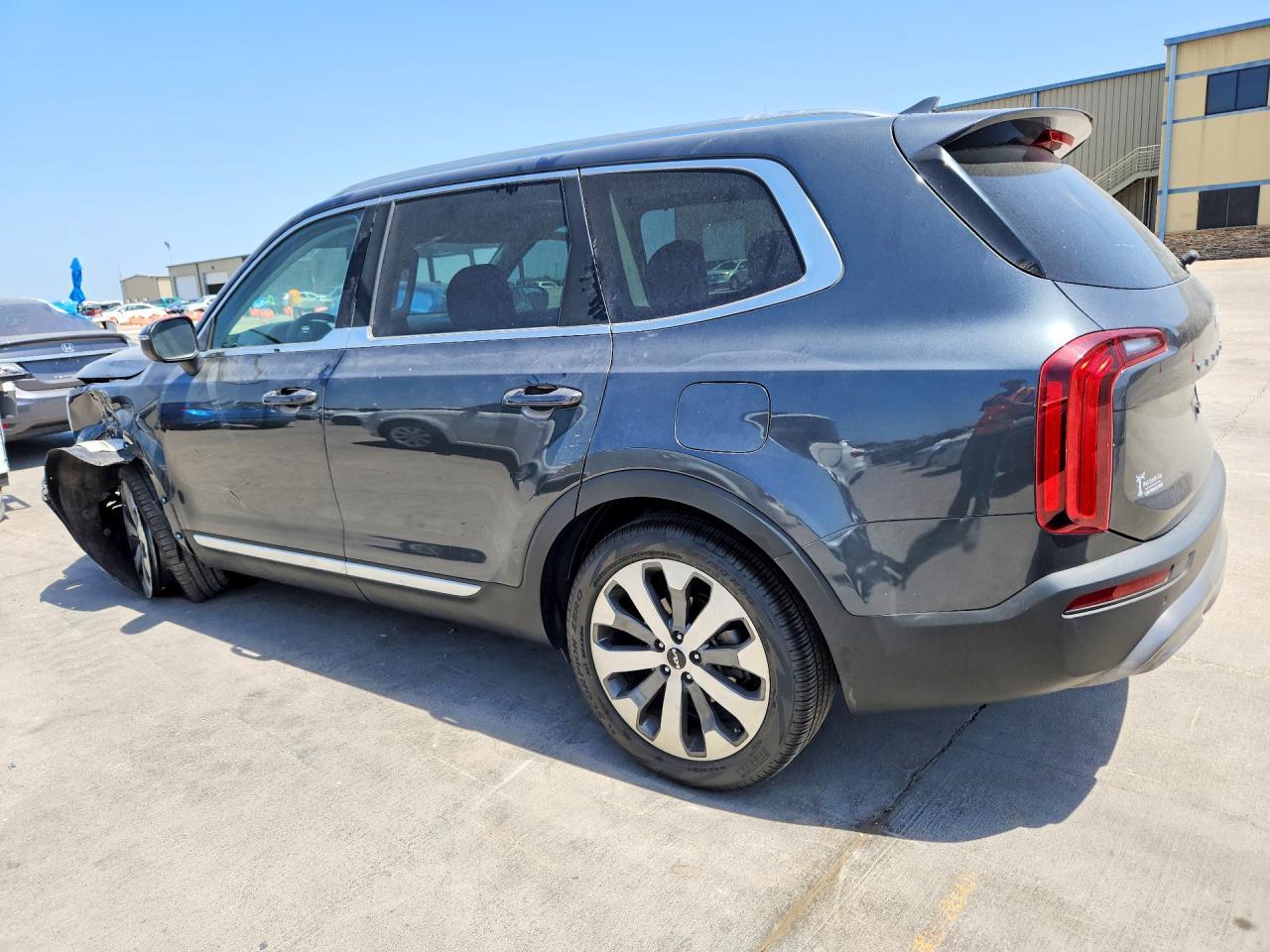 2022 Kia Telluride Ex - Фото 2