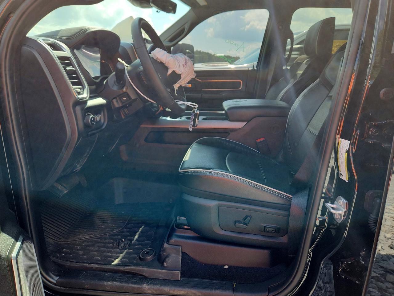 2025 Ram 3500 Laramie - Image 7