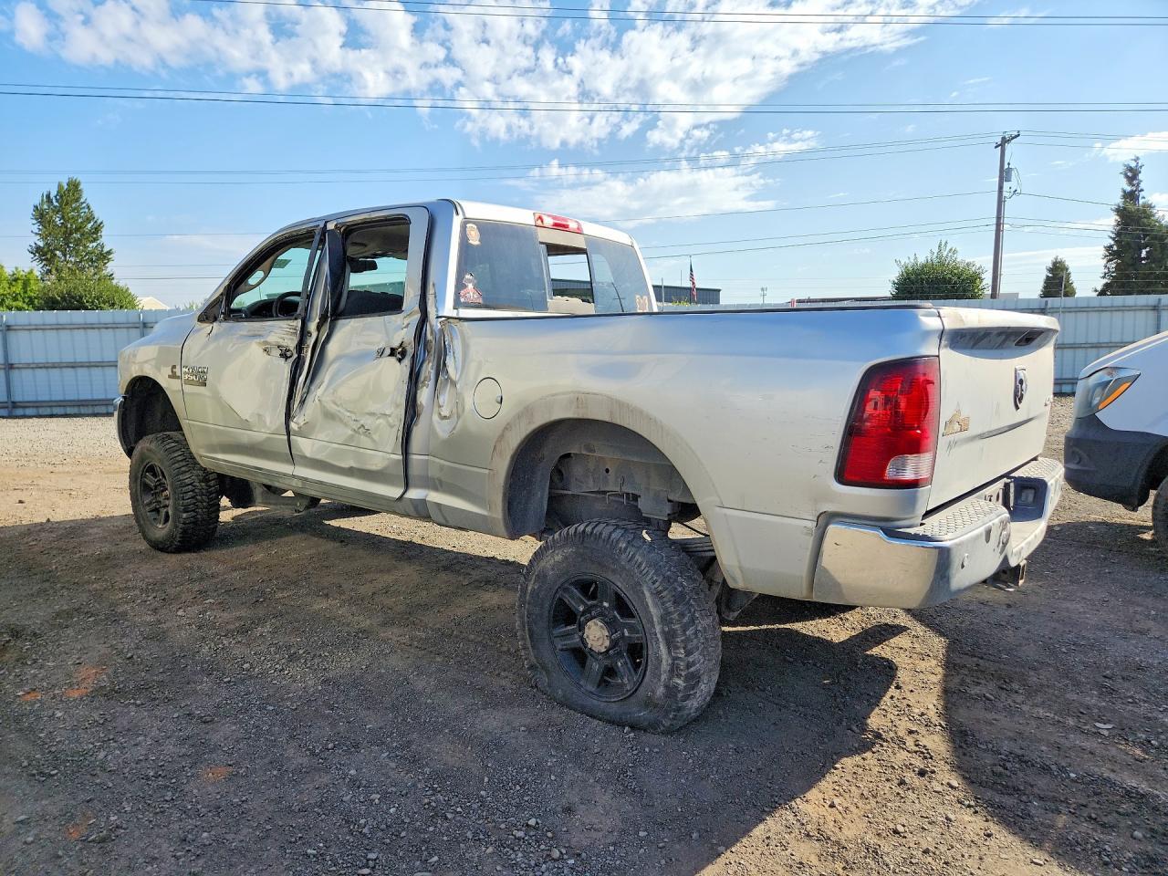 2018 Ram 3500 Slt - Фото 2