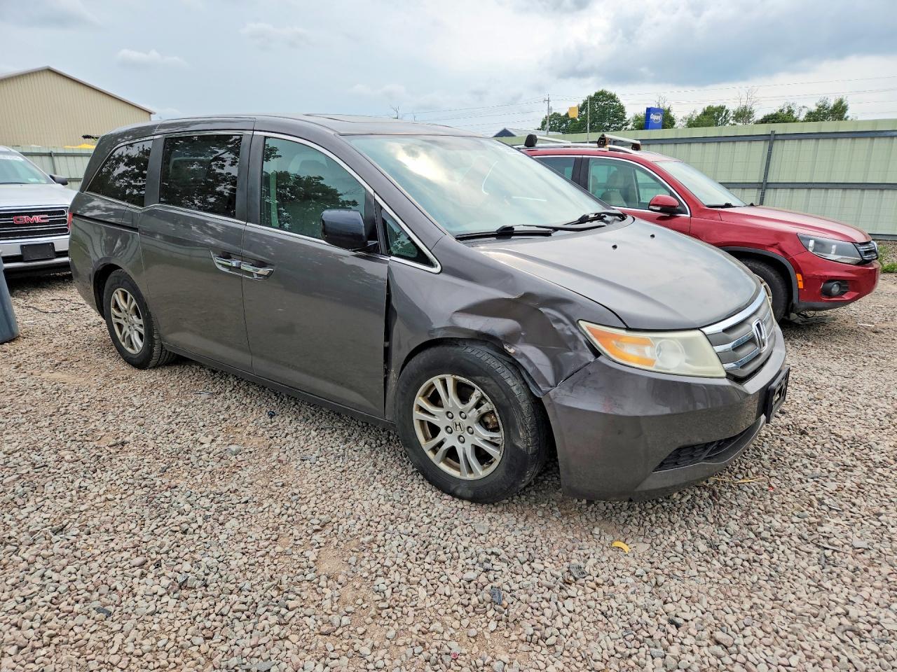 2013 Honda Odyssey Exl - Image 4