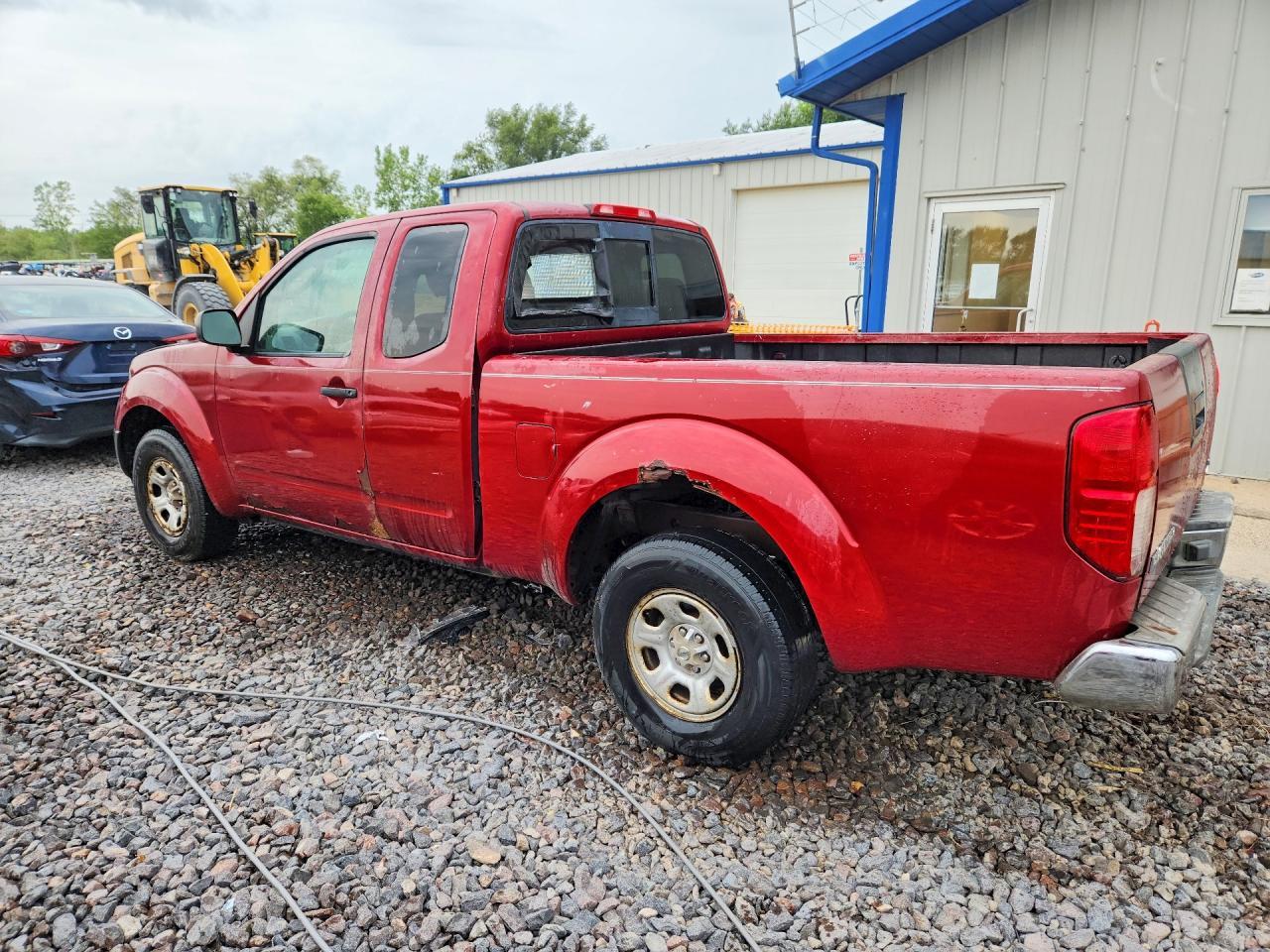 2006 Nissan Frontier Xe - Фото 2