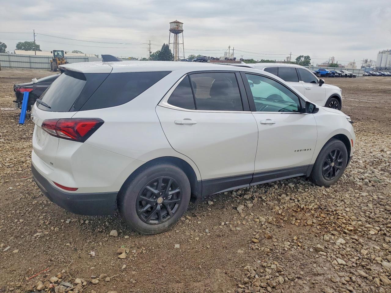 2022 Chevrolet Equinox Lt - Image 3