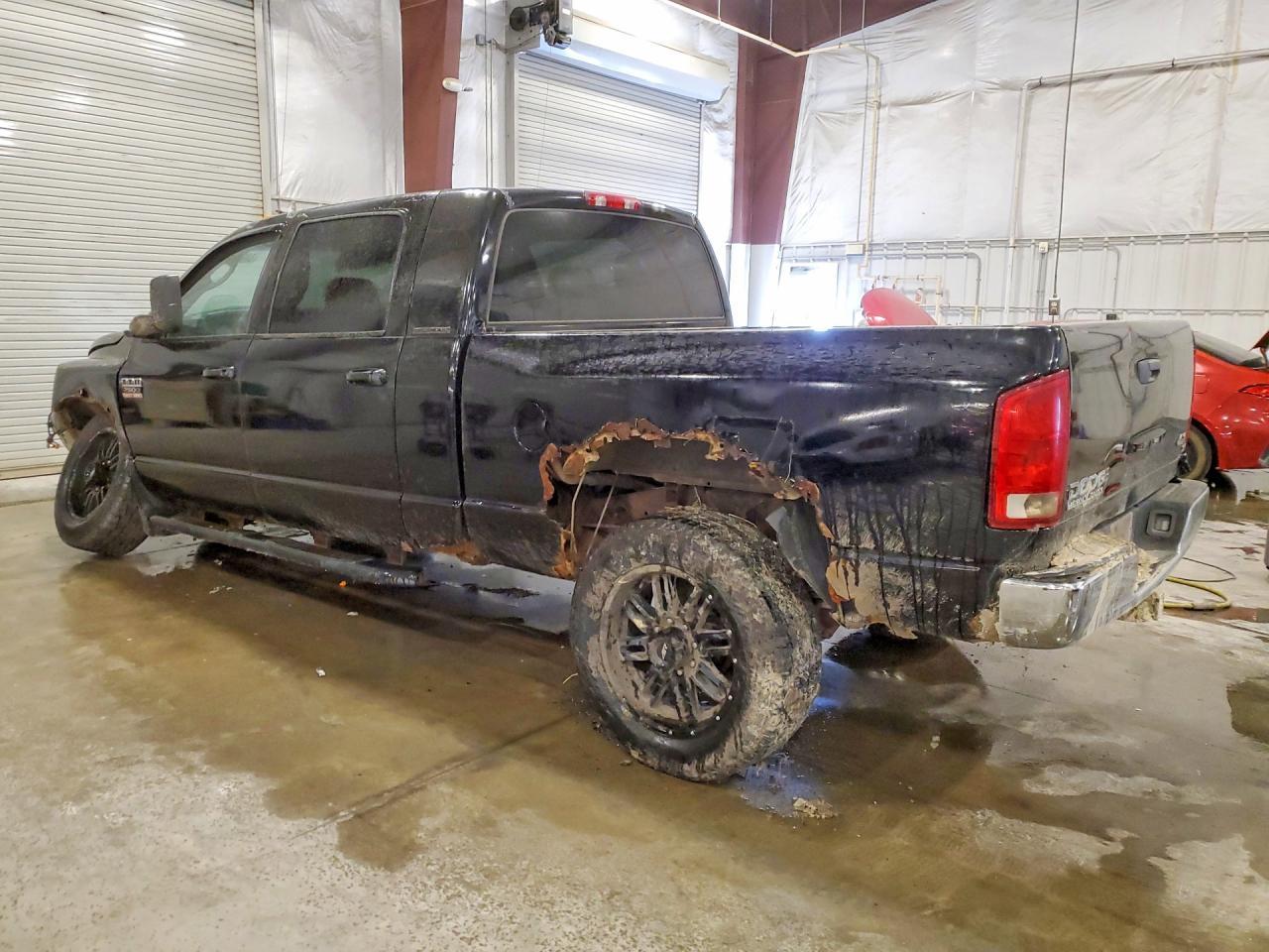 2006 Dodge Ram 2500 - Image 2