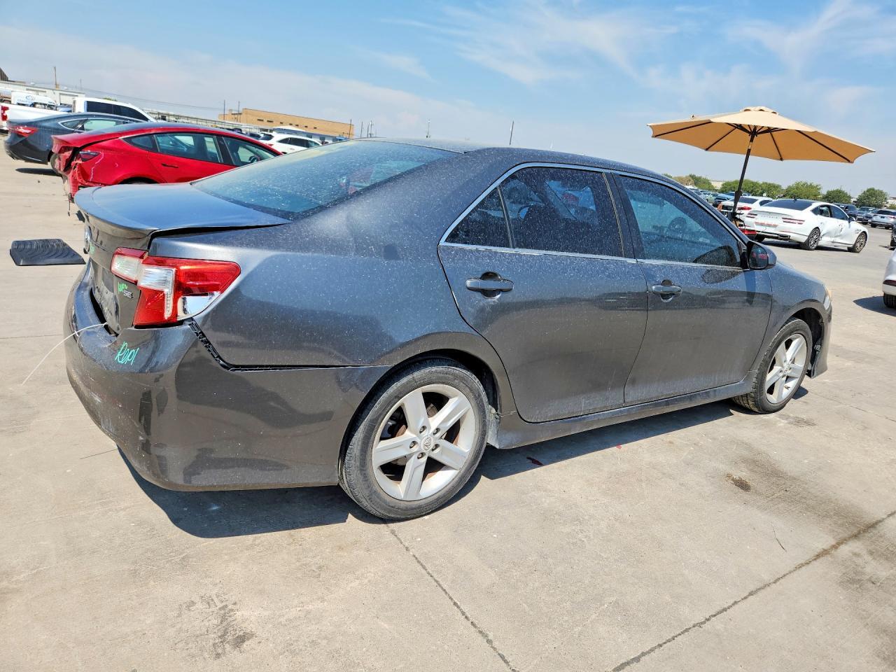 2012 Toyota Camry Se - Фото 3