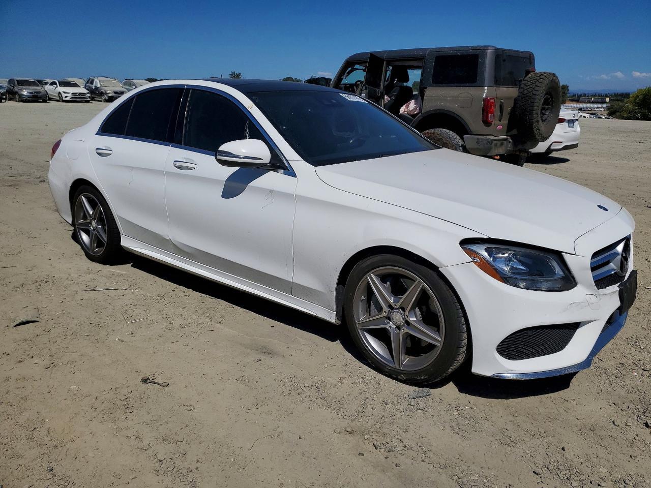 2016 Mercedes-Benz C 300 - Image 4