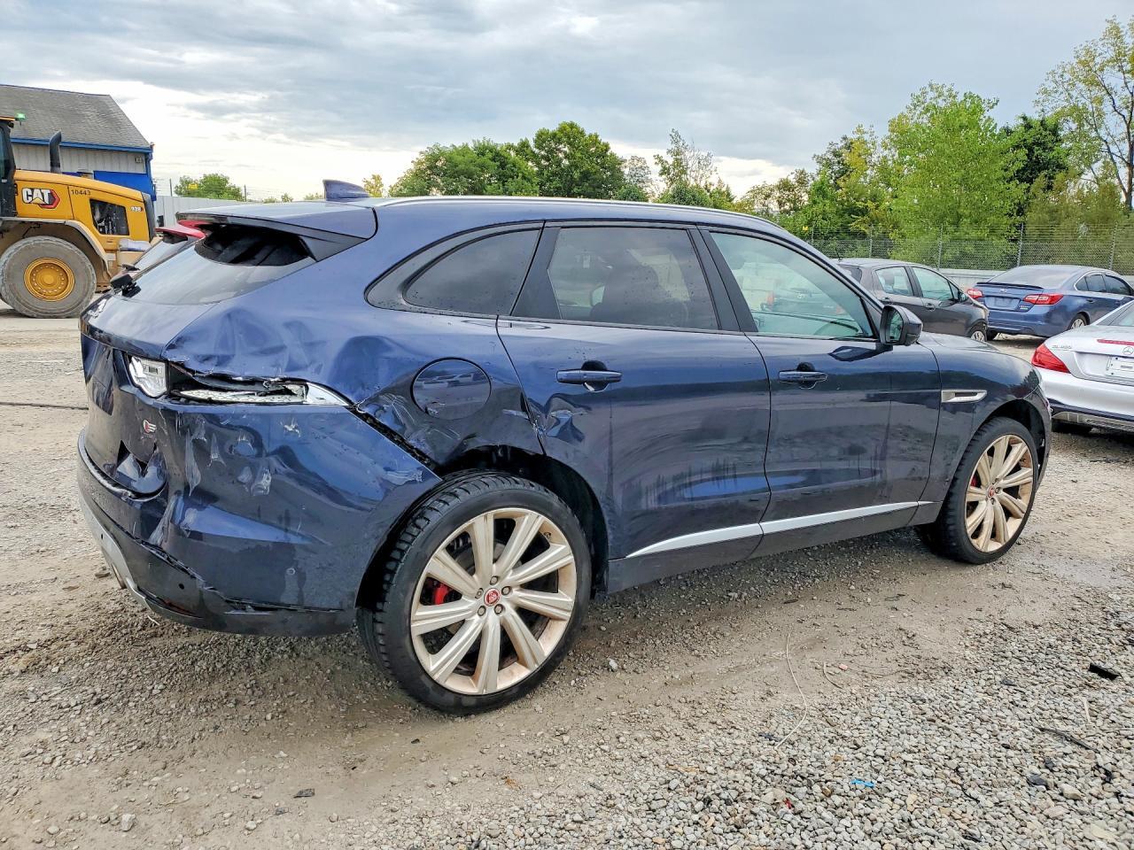 2018 Jaguar F-Pace S - Фото 3