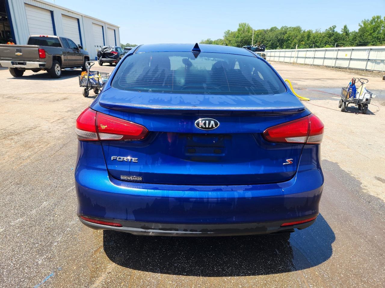 2017 Kia Forte S - Фото 6