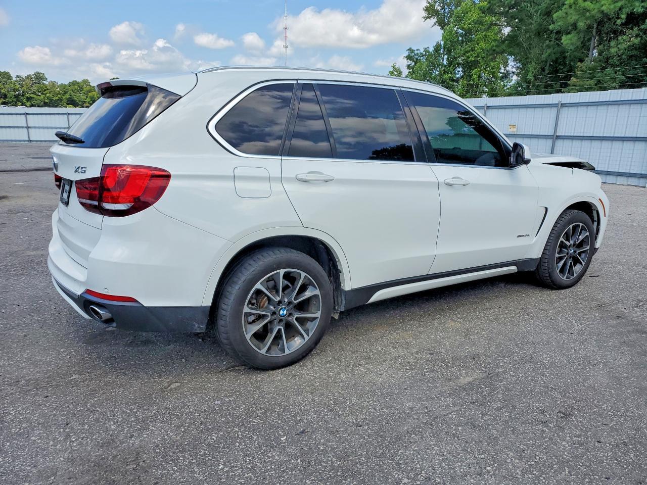 2017 BMW X5 Sdrive35I - Фото 3