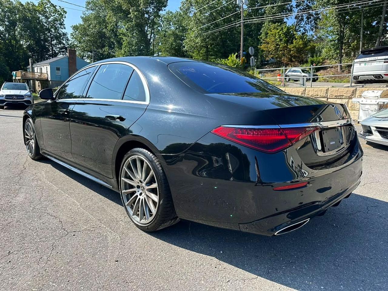 2022 Mercedes-Benz S 500 4Matic - Фото 2