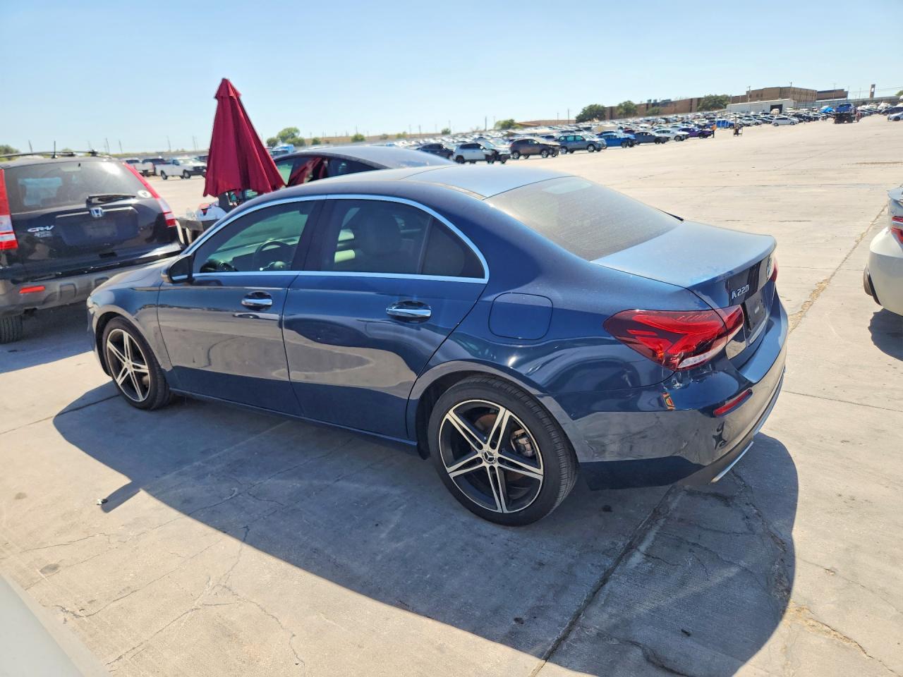 2022 Mercedes-Benz A 220 - Фото 2
