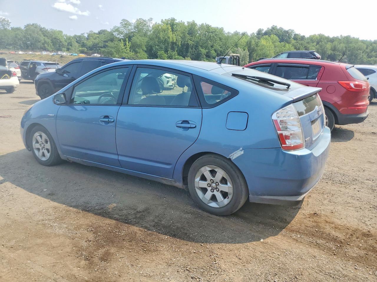 2008 Toyota Prius Base - Фото 2