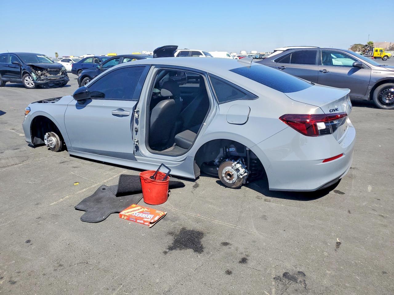 2026 Honda Civic Sport - Фото 2