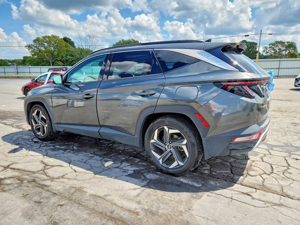 2022 Hyundai Tucson Limited - Фото 2