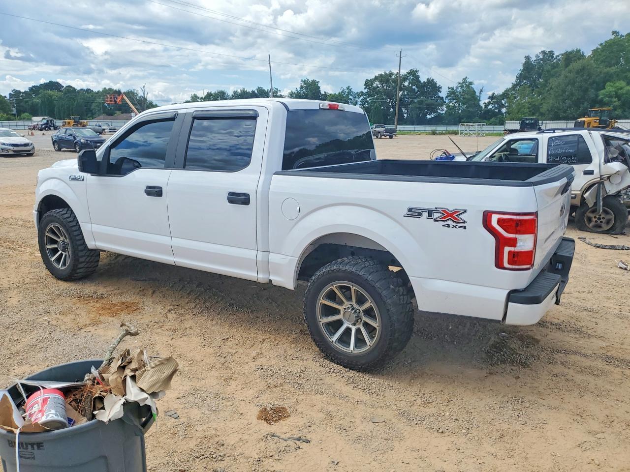 2020 Ford F150 Supercrew - Фото 2