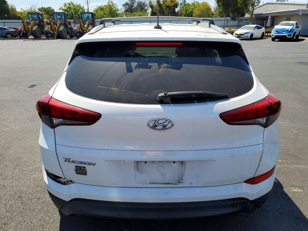 2017 Hyundai Tucson Se - Фото 6