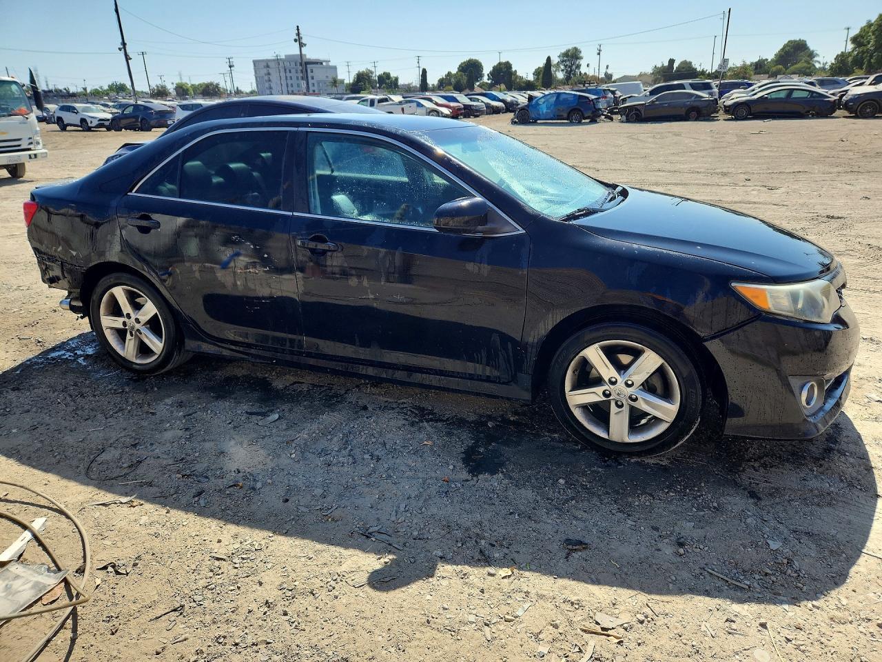 2014 Toyota Camry Se - Фото 4