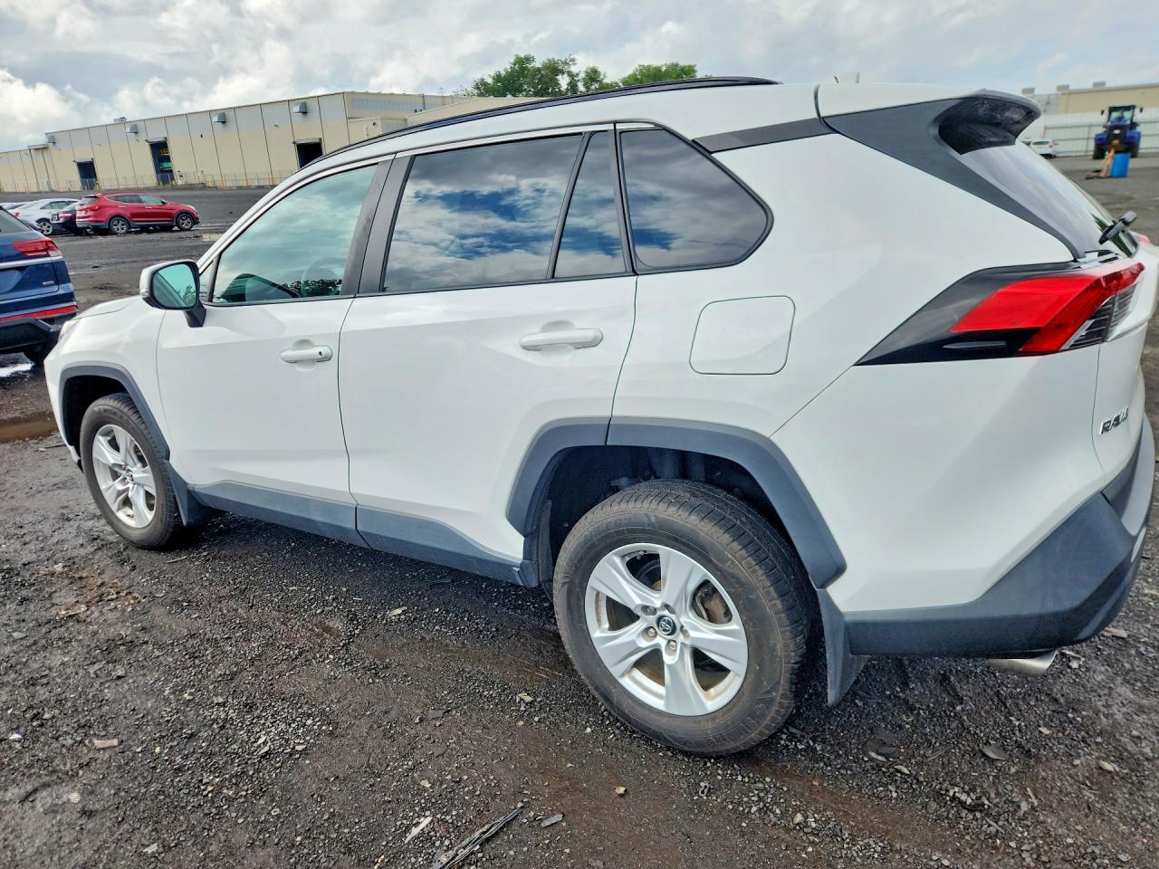 2019 Toyota Rav4 Xle - Фото 2
