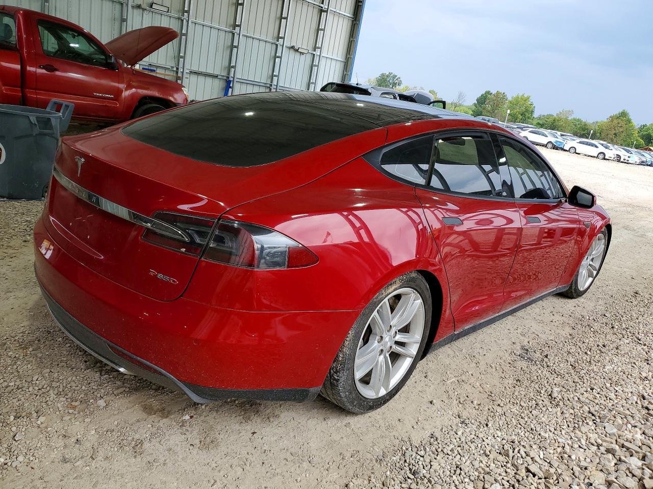 2014 Tesla Model S - Image 3