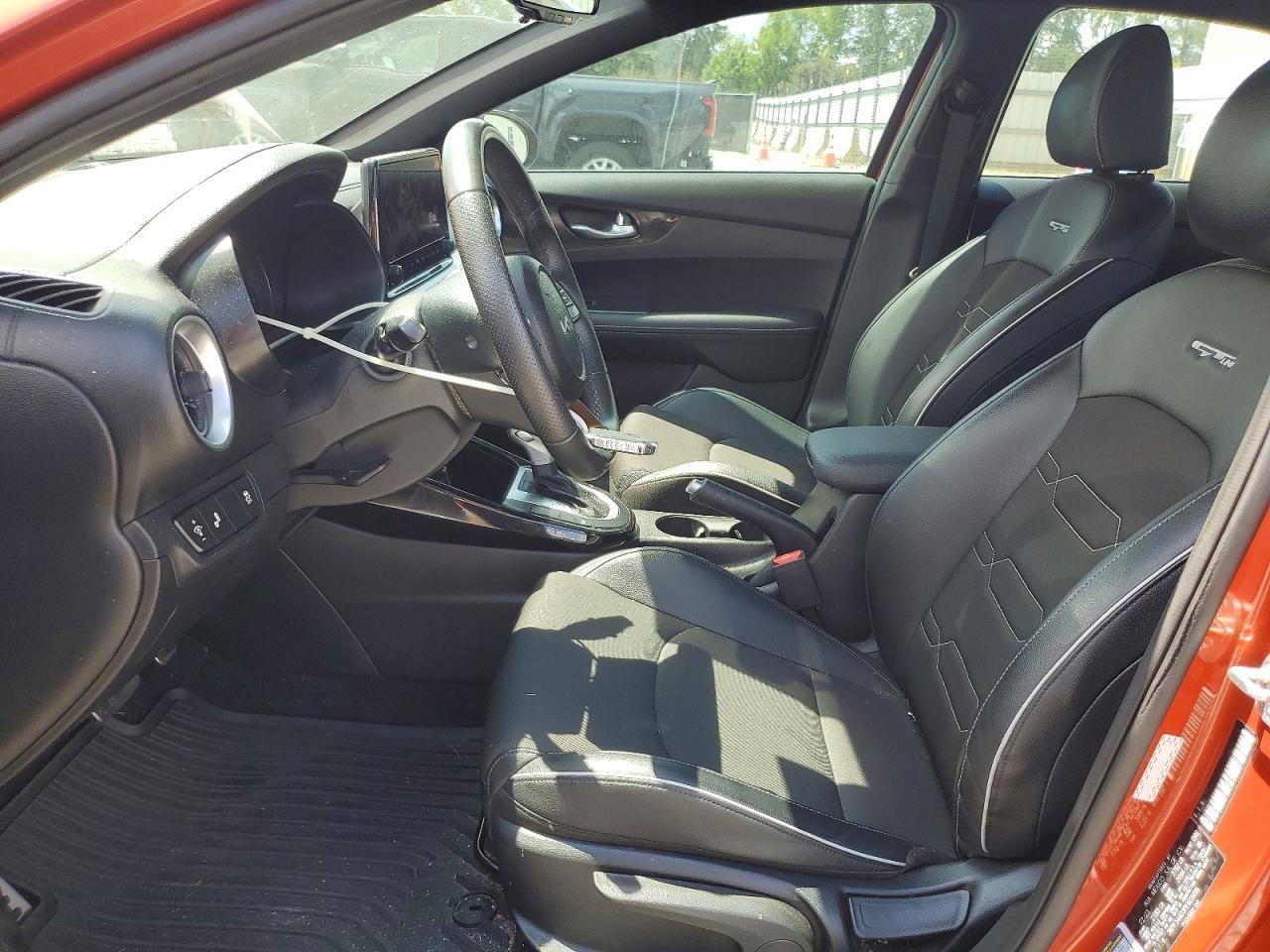 2023 Kia Forte Gt Line - Image 7
