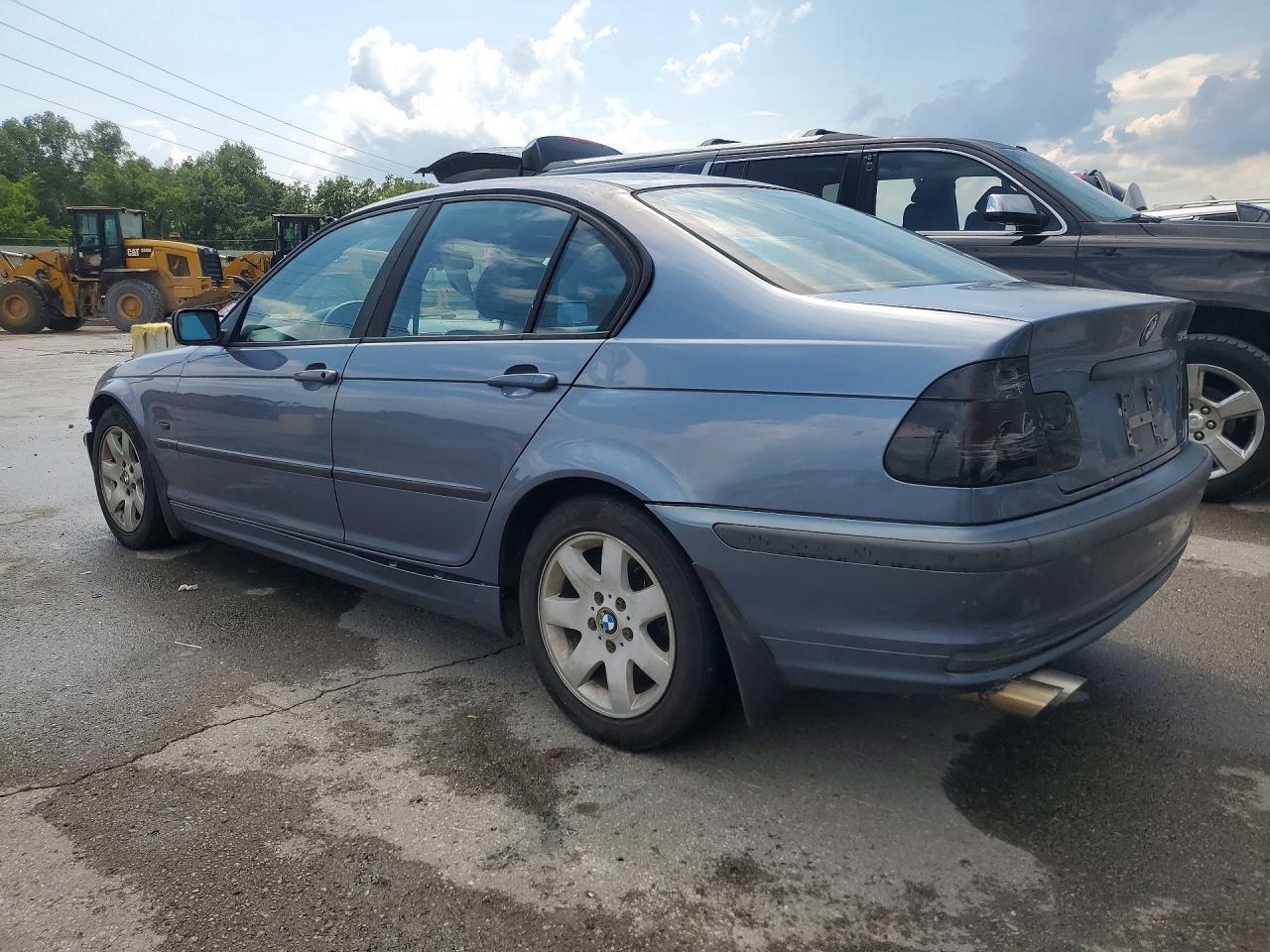 2001 BMW 325 I - Фото 2