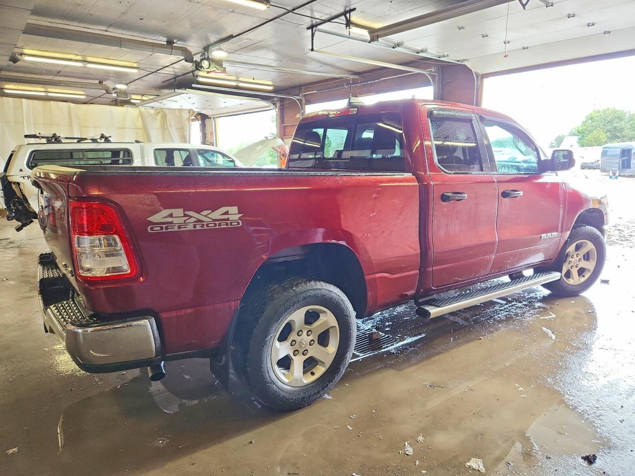 2019 Ram 1500 Tradesman - Фото 3