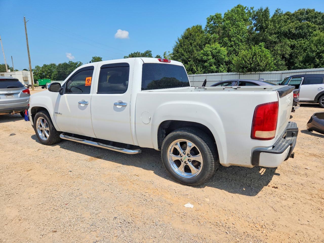 2010 GMC Sierra K1500 Denali - Фото 2