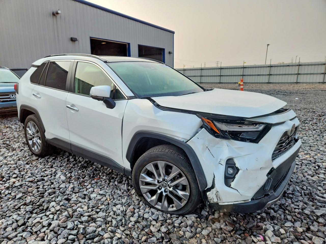 2023 Toyota Rav4 Limited - Фото 4