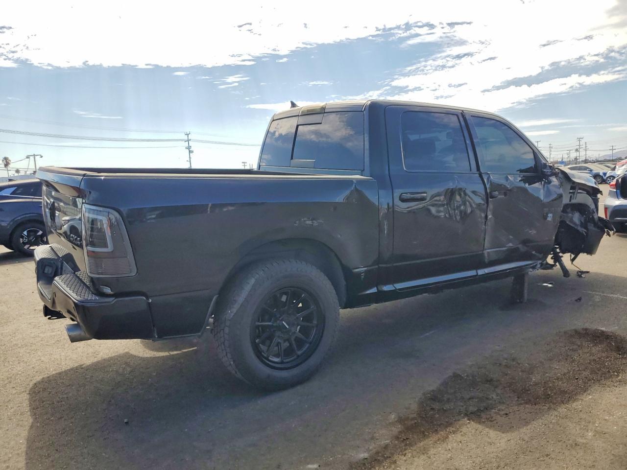 2018 Ram 1500 Slt - Фото 3