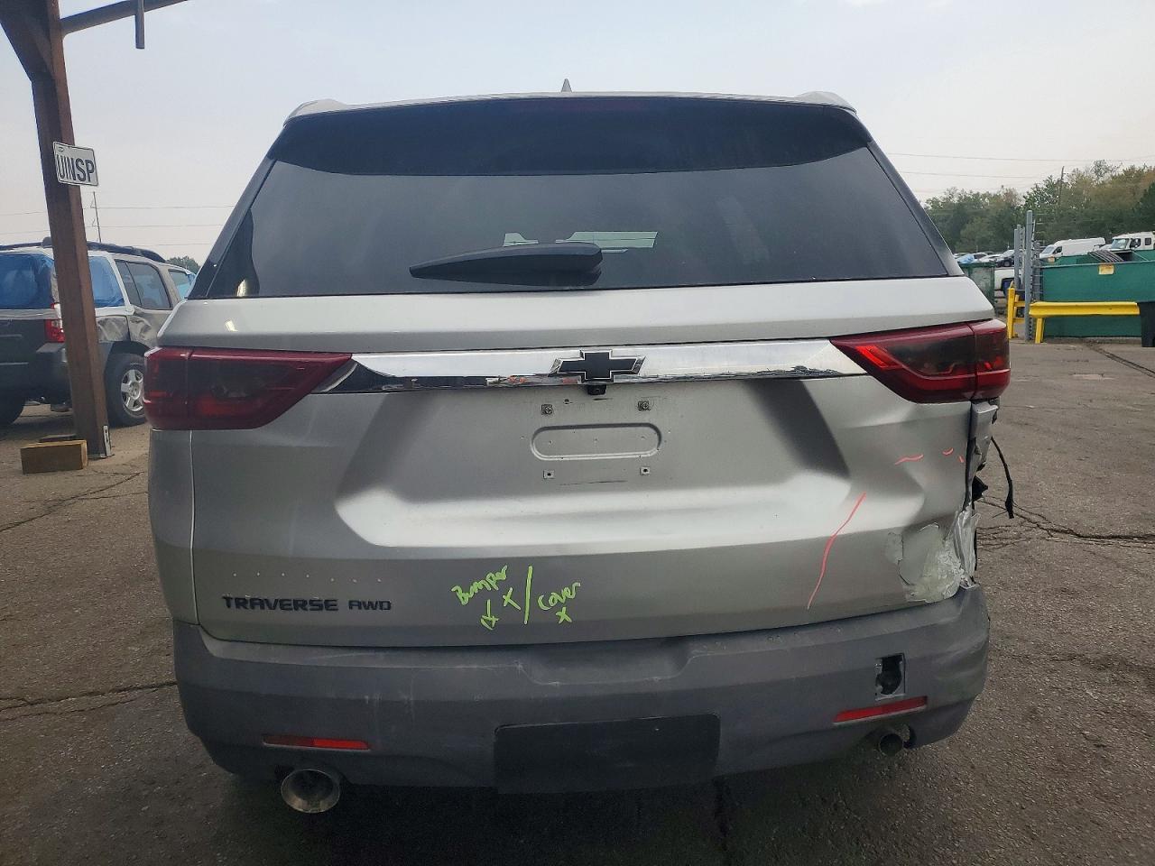 2020 Chevrolet Traverse Ls - Image 6