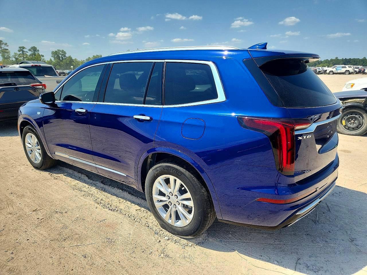 2024 Cadillac Xt6 Luxury - Фото 3