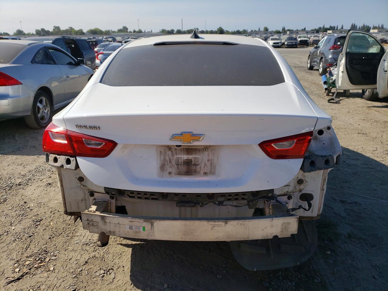 2018 Chevrolet Malibu Ls - Фото 6