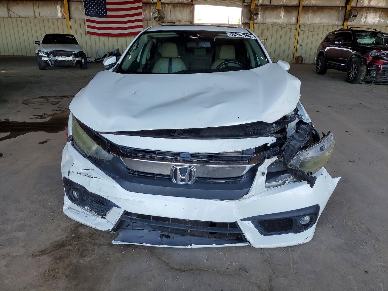 2016 Honda Civic Touring - Фото 5