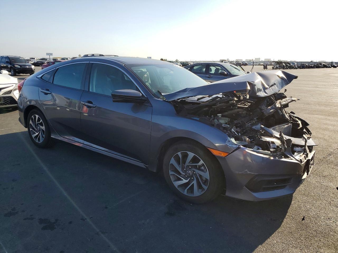 2018 Honda Civic Ex - Фото 4