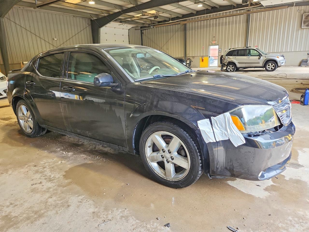 2009 Dodge Avenger R/T - Фото 4