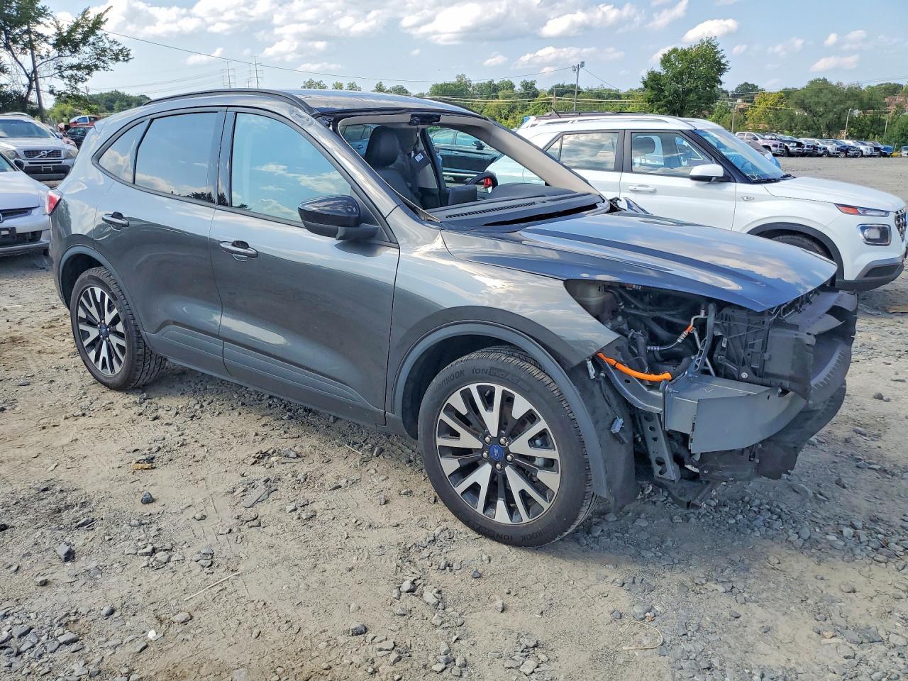 2020 Ford Escape Se Sport - Фото 4