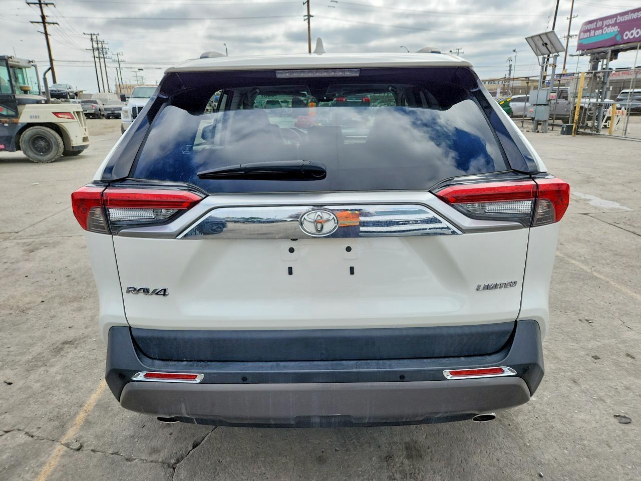 2019 Toyota Rav4 Limited - Фото 6