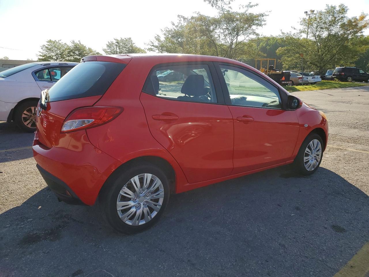 2012 Mazda Mazda2 - Фото 3