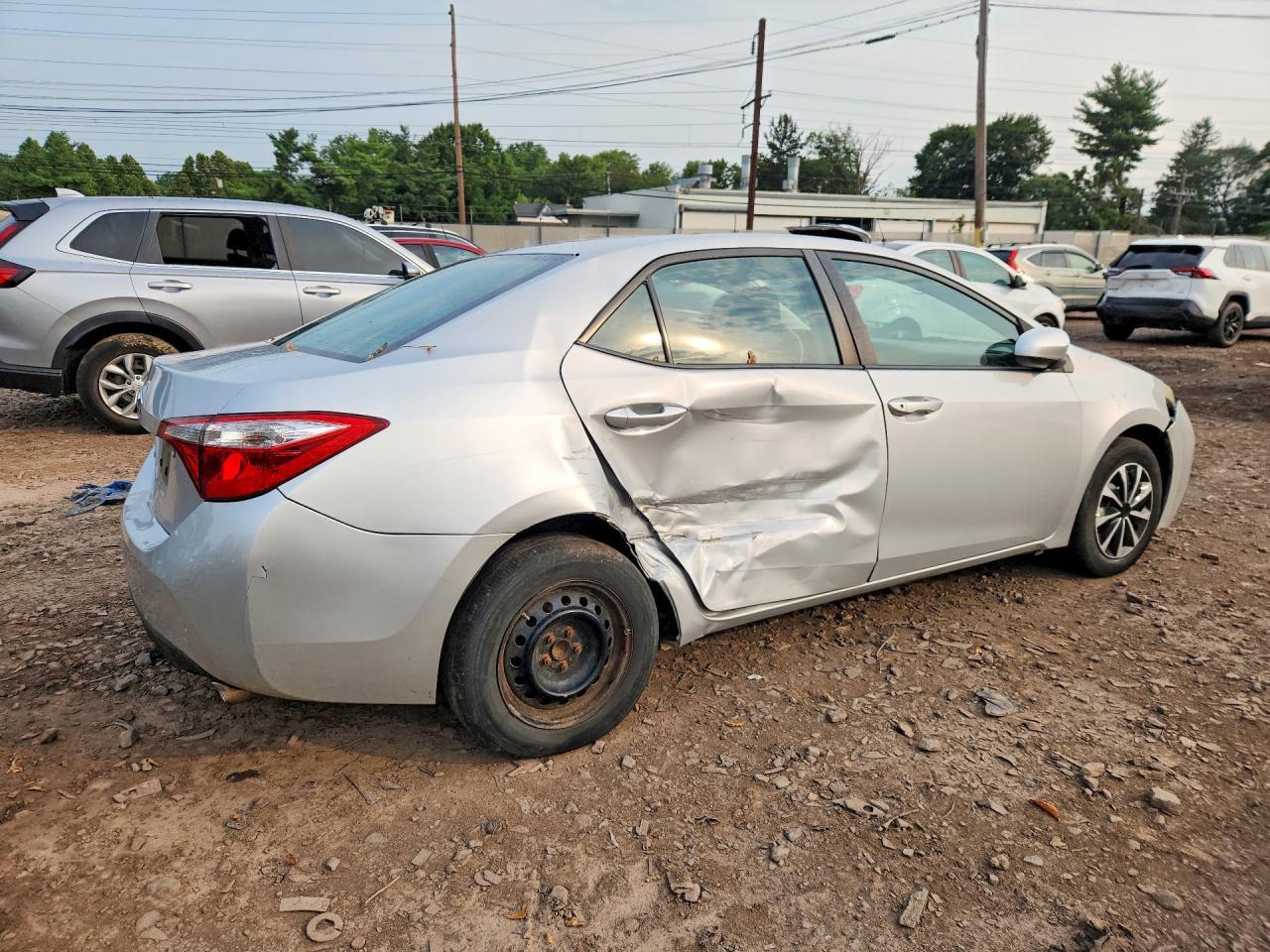 2014 Toyota Corolla L - Image 3