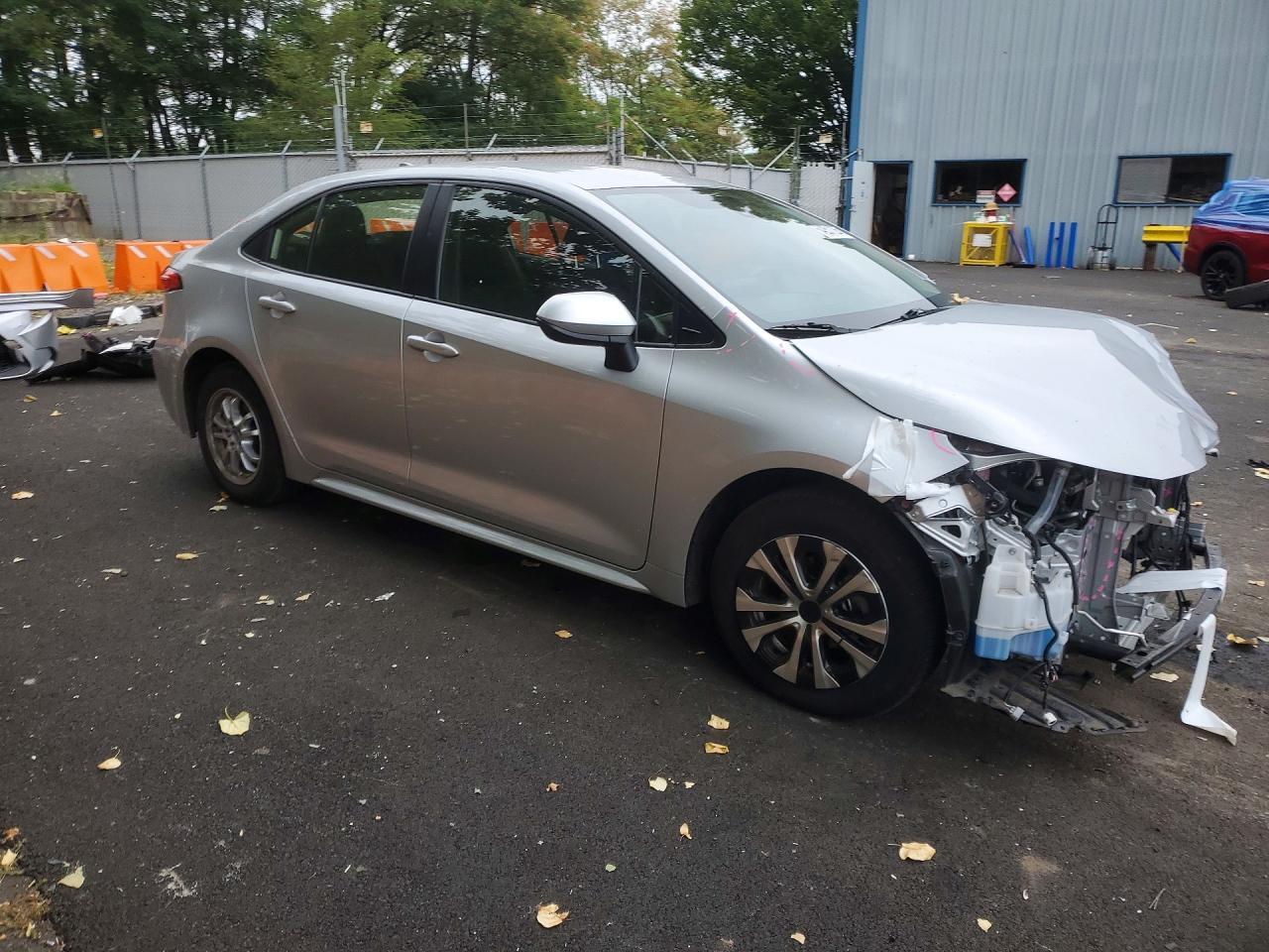 2022 Toyota Corolla Le - Фото 4