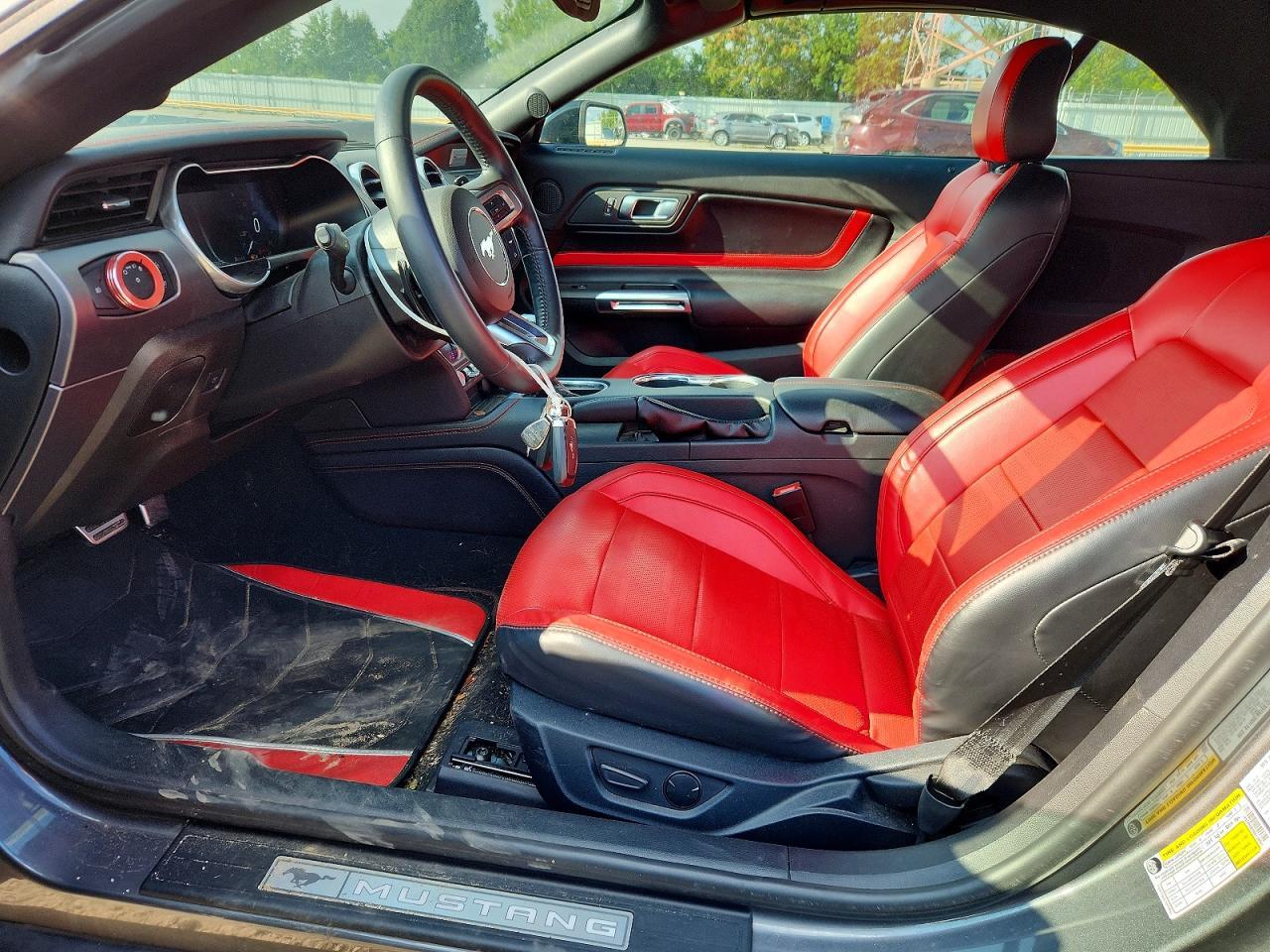 2021 Ford Mustang - Фото 7