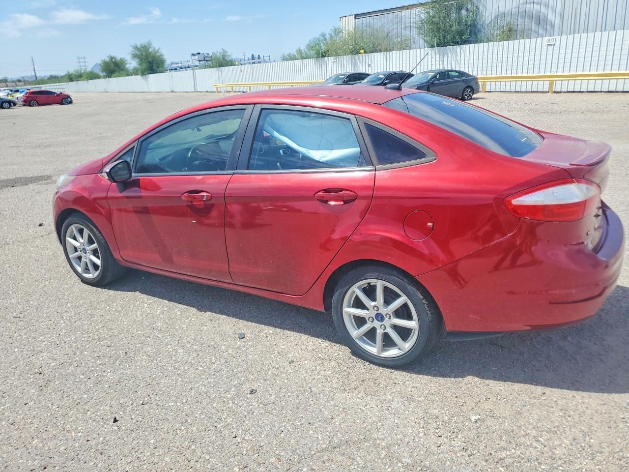 2016 Ford Fiesta S - Фото 2
