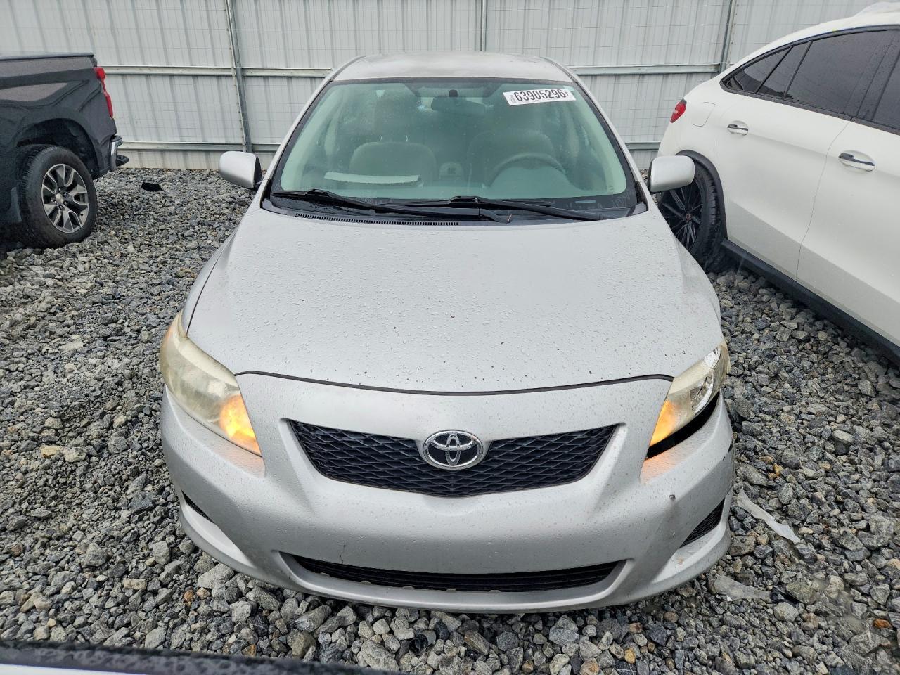 2010 Toyota Corolla Le - Фото 5