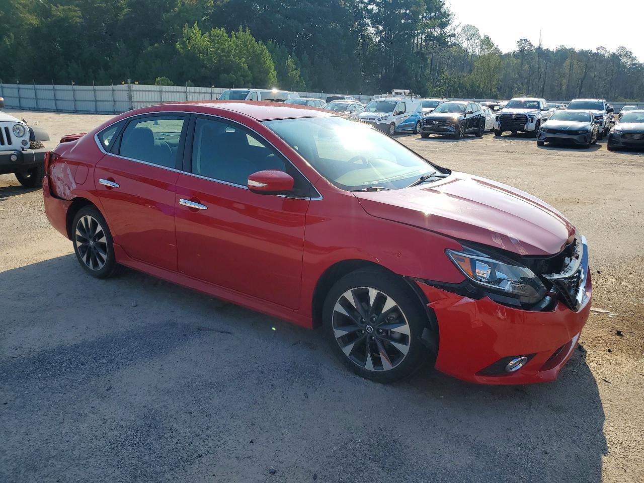 2019 Nissan Sentra Sr - Image 4
