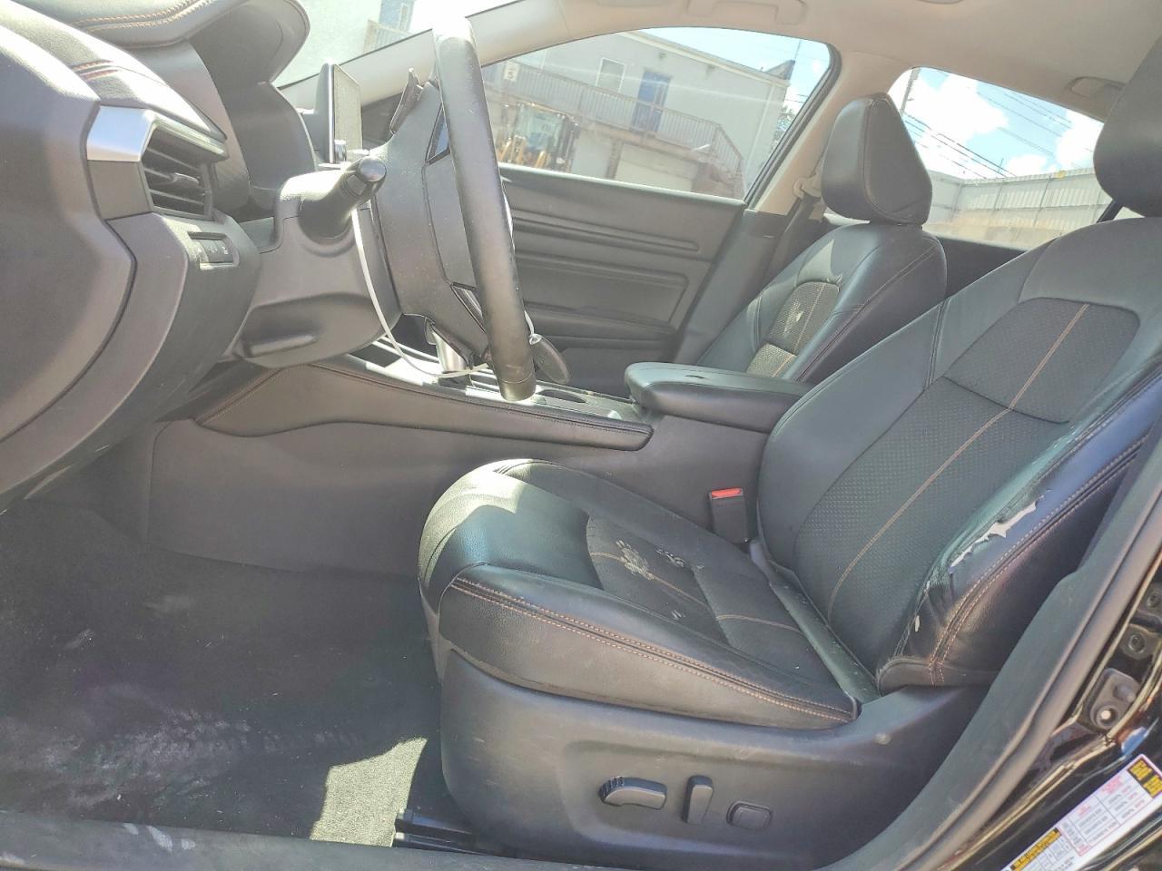 2019 Nissan Altima Sr - Image 7