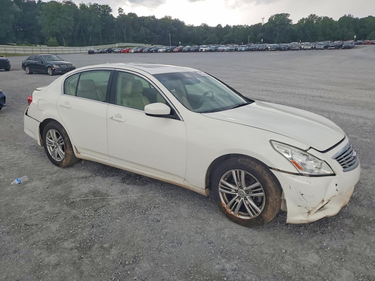 2013 Infiniti G37 Sedan X - Фото 4