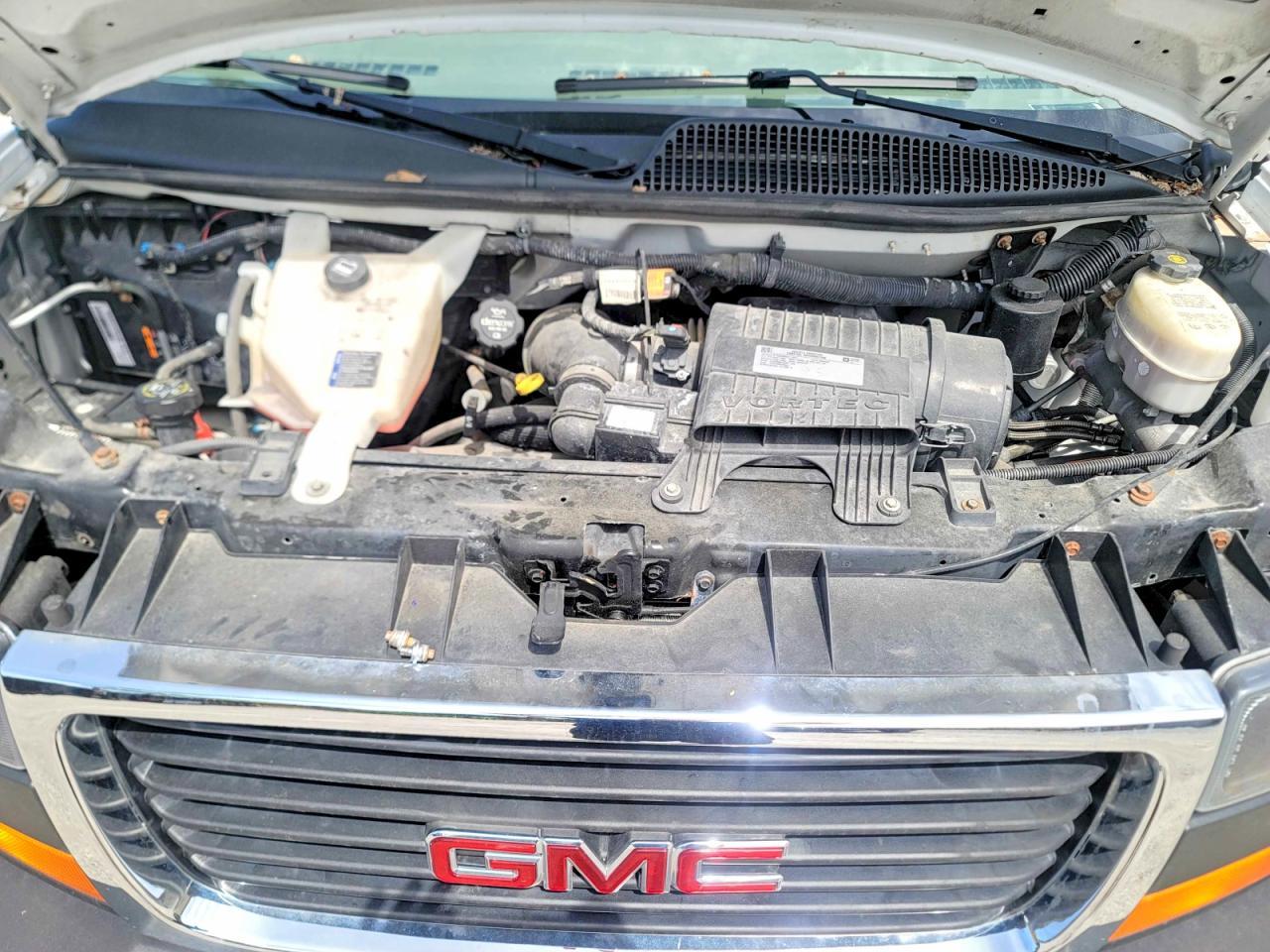 2017 GMC Savana G2500 - Фото 7