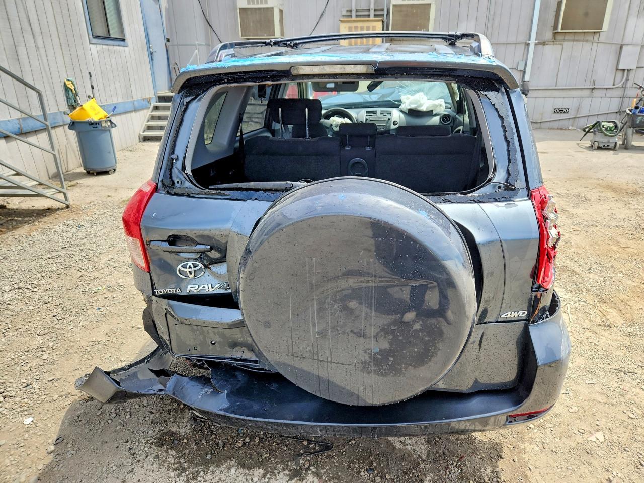 2006 Toyota Rav4 Sport - Image 6