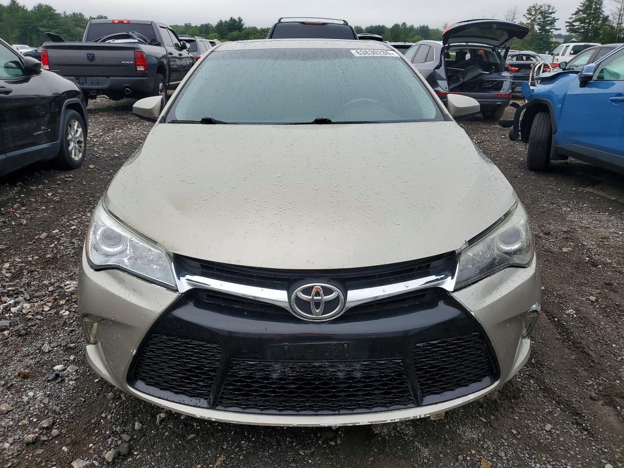 2015 Toyota Camry Se - Image 5