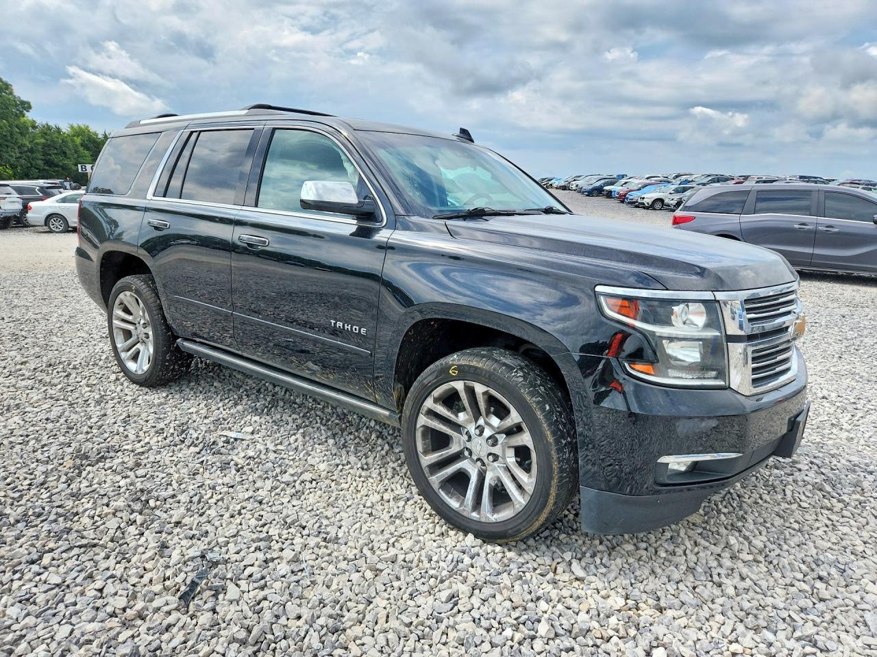 2019 Chevrolet Tahoe K1500 Premier - Image 4
