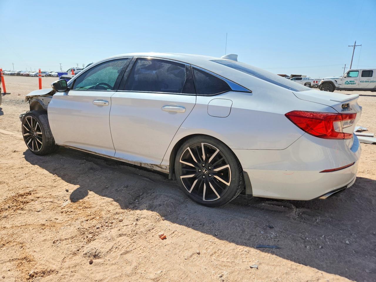 2019 Honda Accord Sport - Image 2